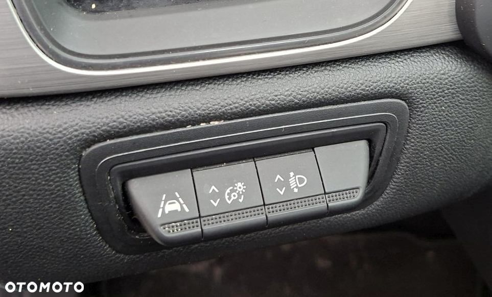 Renault Captur TCe Mild Hybrid 140 EDC GPF EVOLUTION - 18
