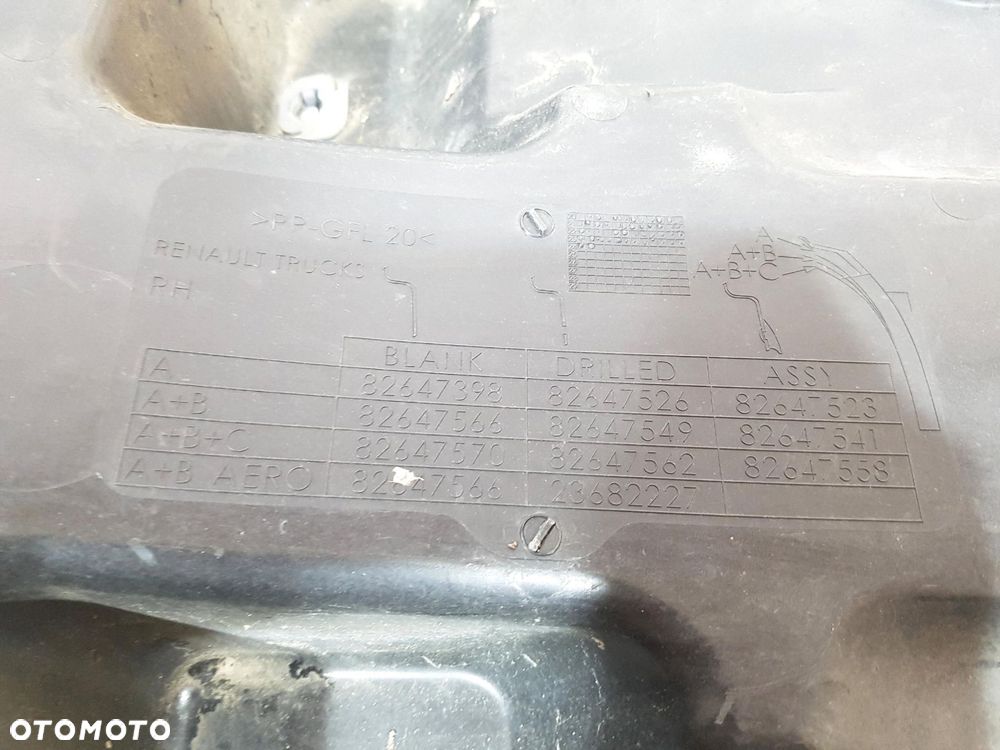 RENAULT RANGE GAMA T BŁOTNIK NADKOLE PRAWE PRZÓD 82647398 ORYGINAŁ - 4