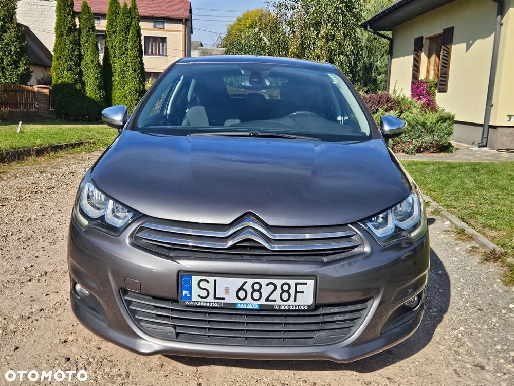 Citroen C4 2016 photo 2