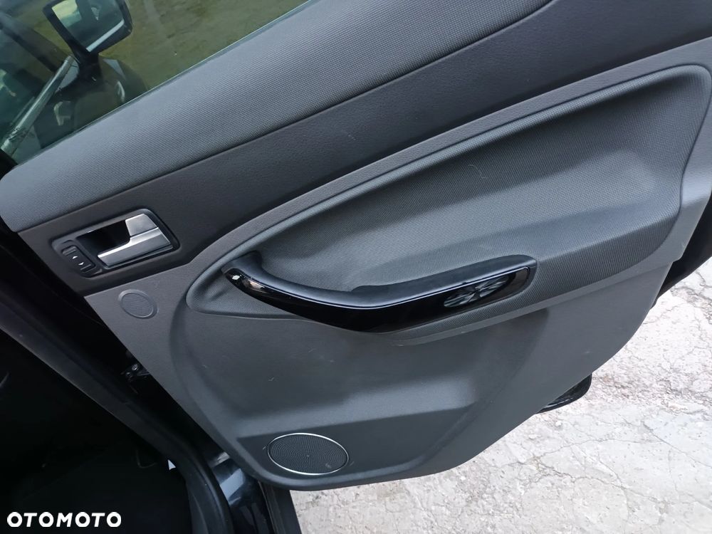 Ford Kuga 2.0 TDCi 4WD Titanium - 19
