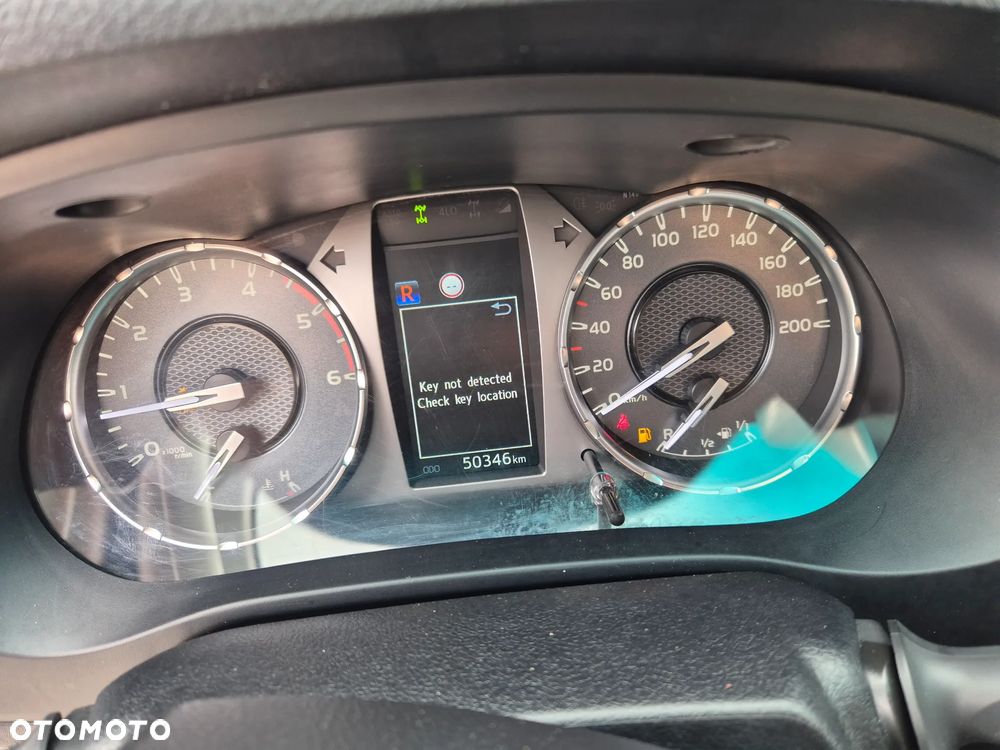 Toyota Hilux 2.8 D-4D Double Cab Invincible 4x4 - 34