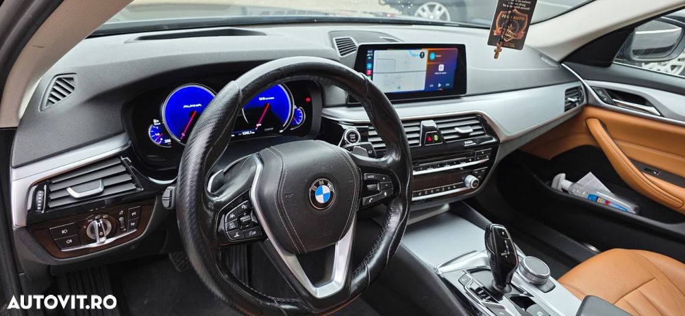 BMW 5 Series 2018 — imagine 8
