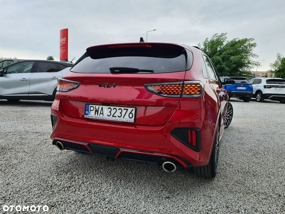 Kia Ceed 1.6 T-GDI GT DCT - 3