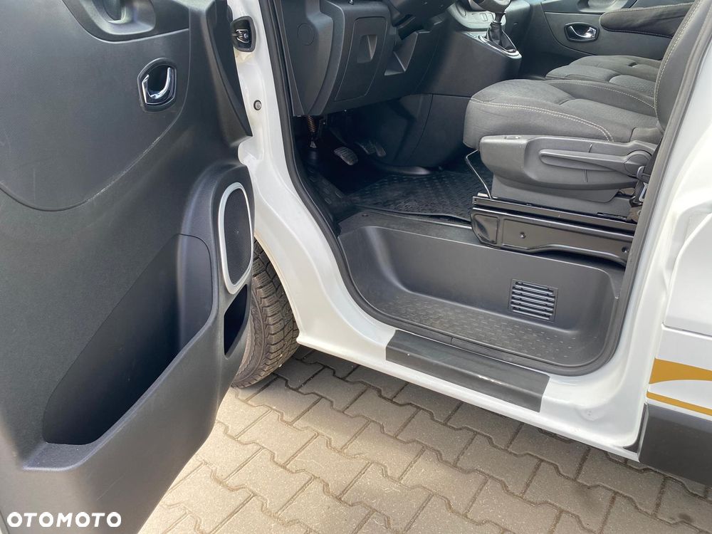 Opel VIVARO - 25