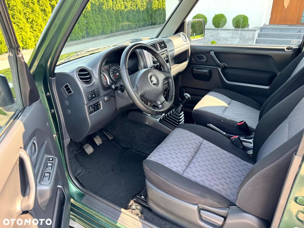 Suzuki Jimny - 21