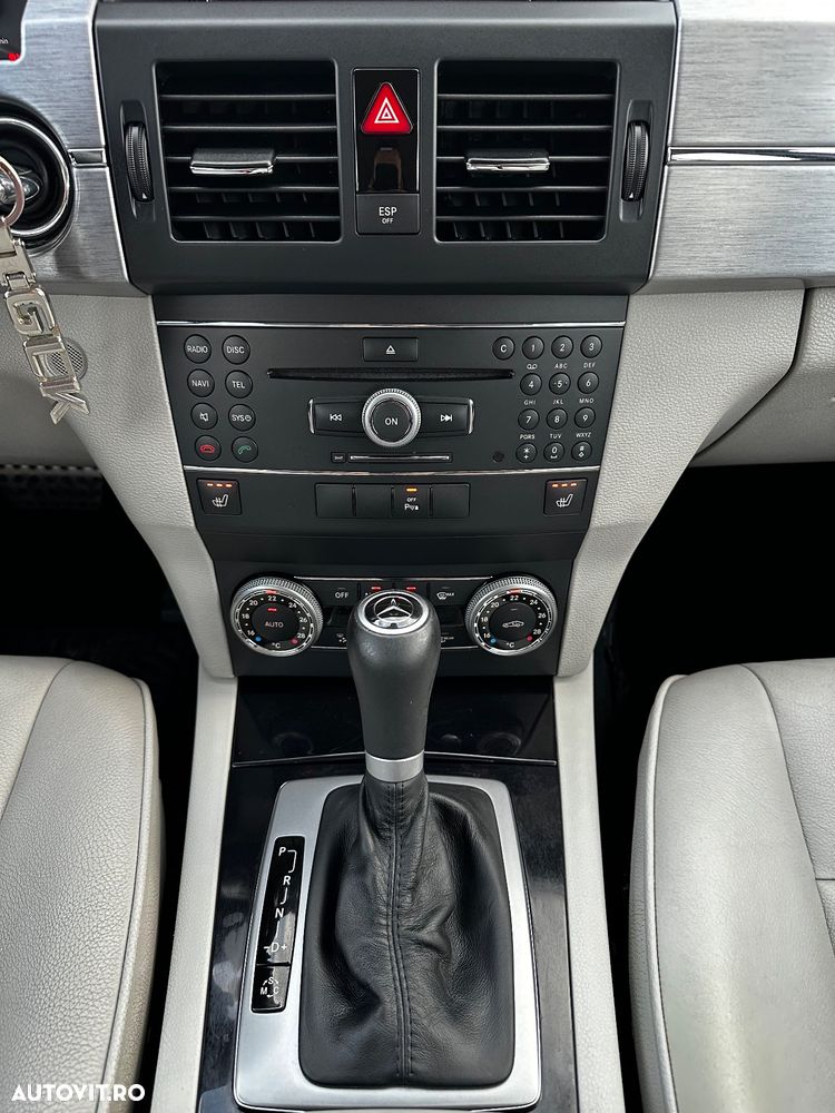 Mercedes-Benz GLK 320 CDI DPF 4Matic 7G-TRONIC - 19