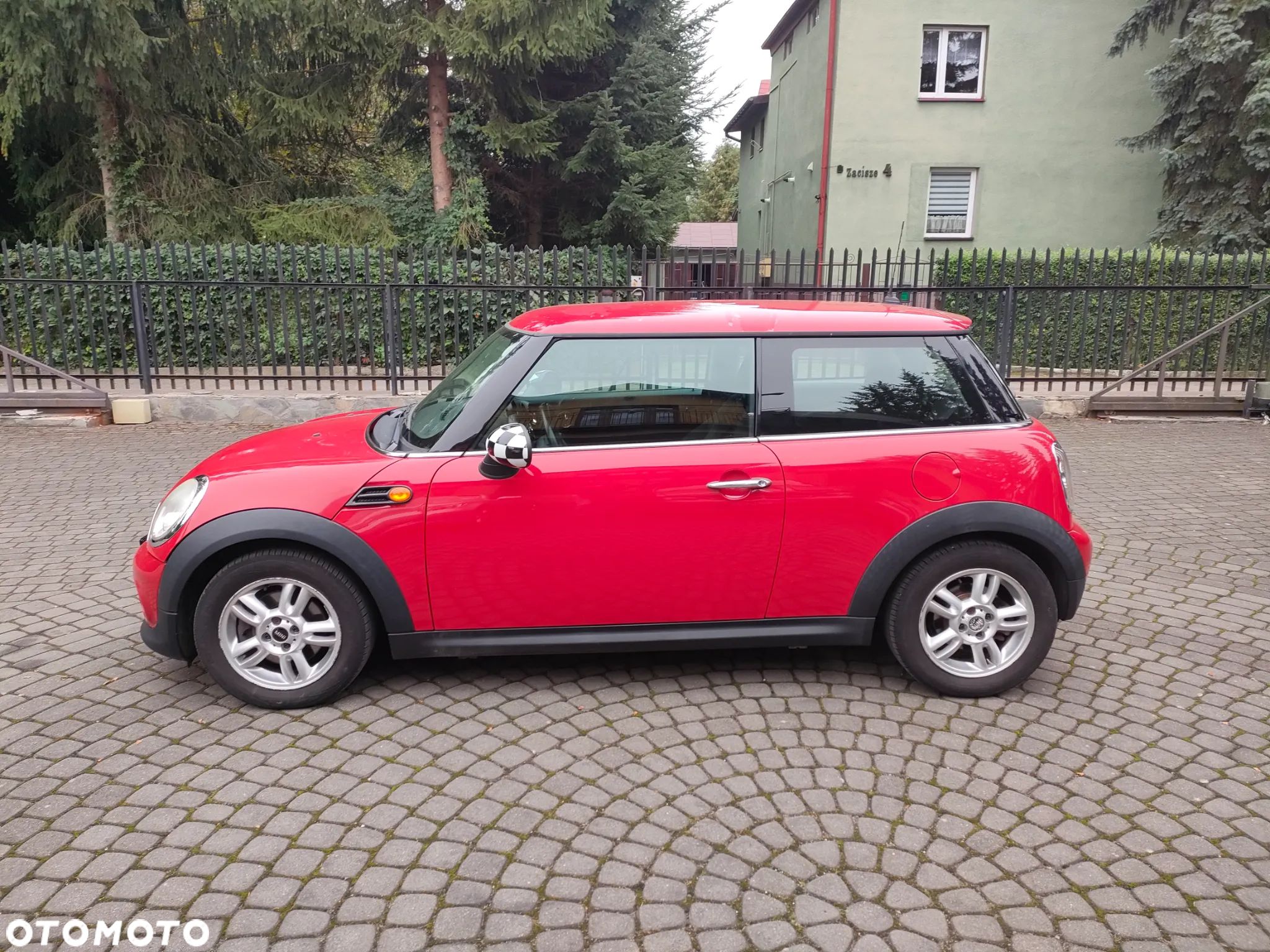 MINI ONE - 1