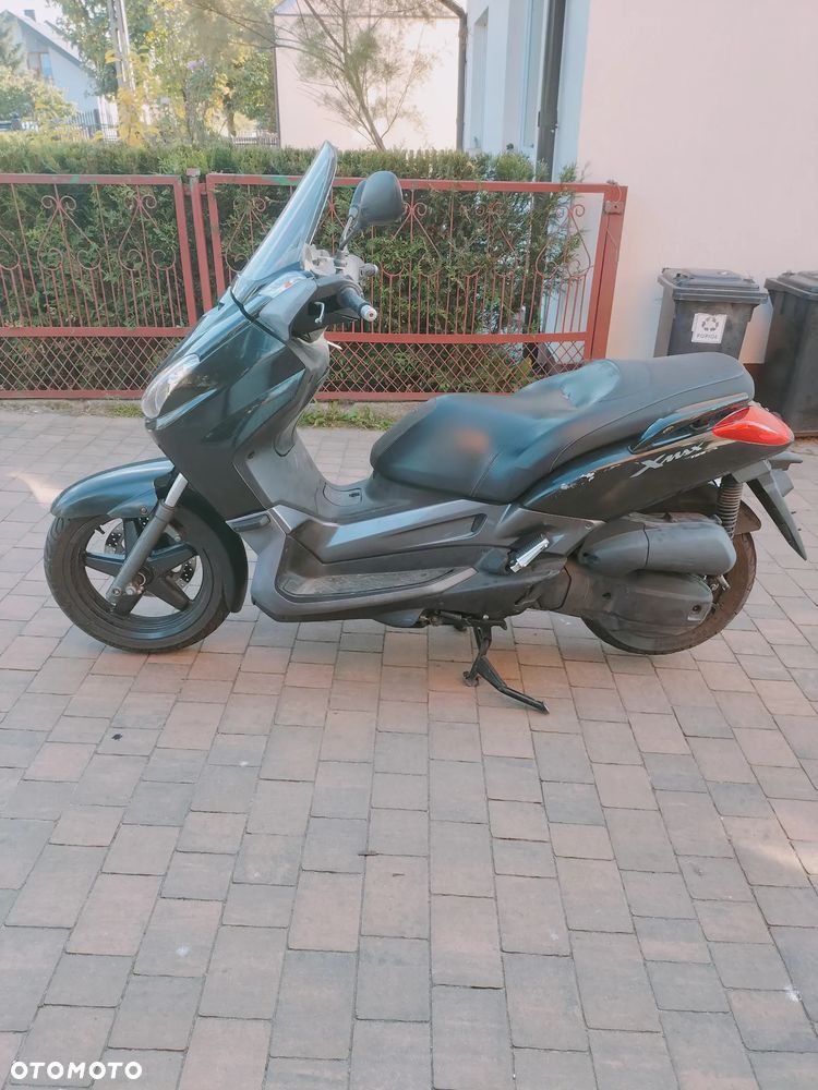 Yamaha X-max