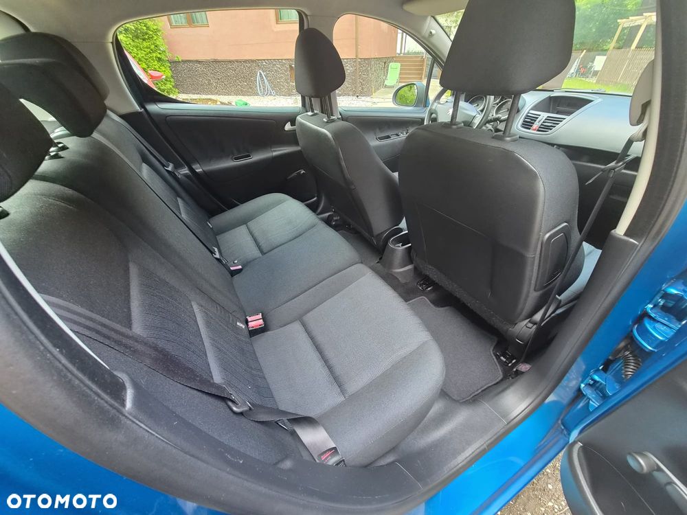 Peugeot 207 - 9