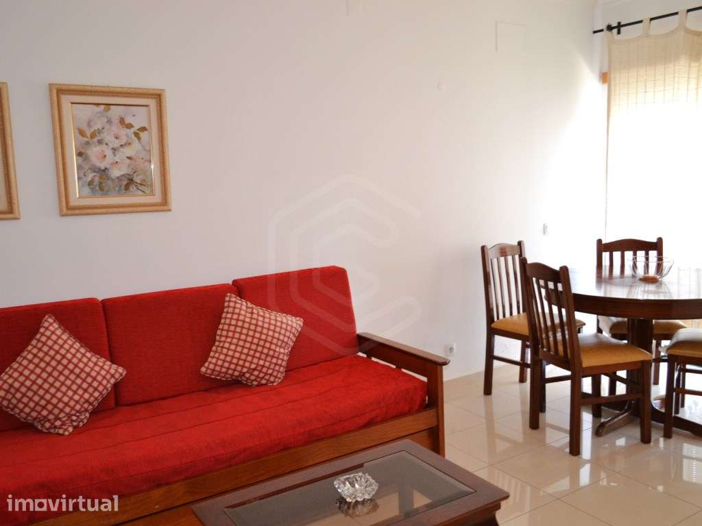Apartamento T1 para venda em Condomínio Fechado com piscina em Vila... - Grande imagem: 3/8