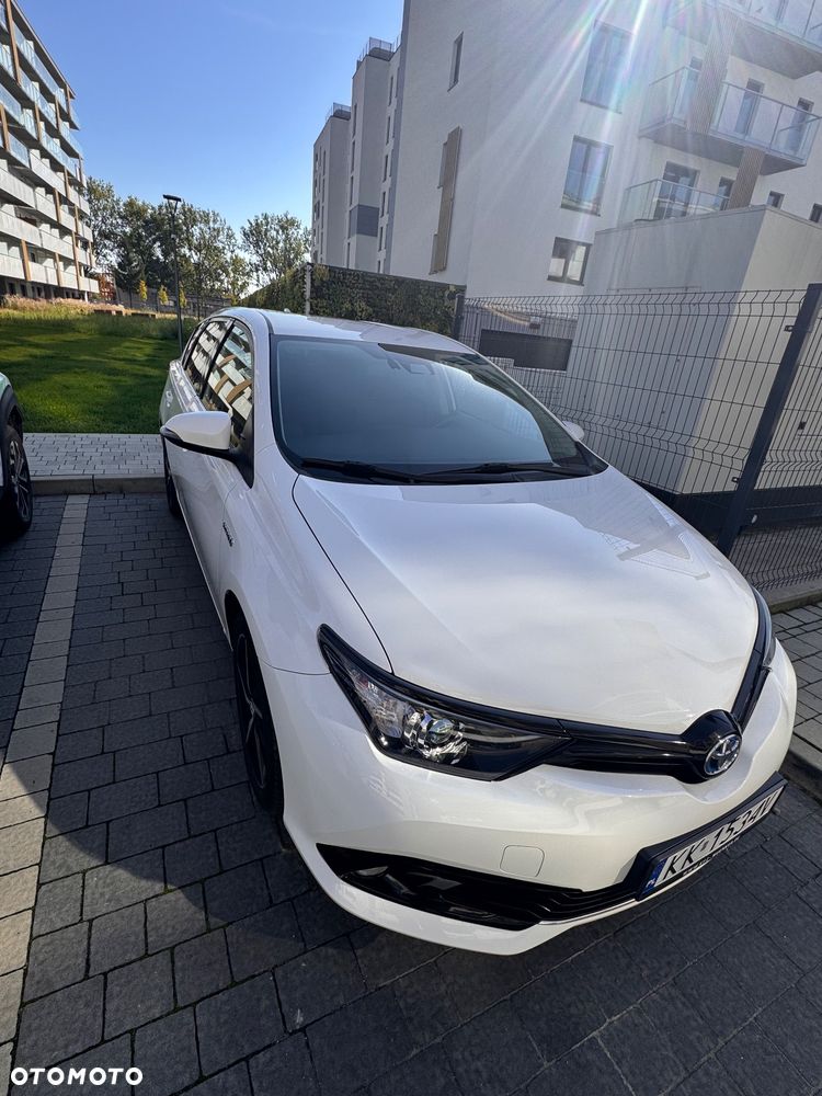 Toyota Auris - 1