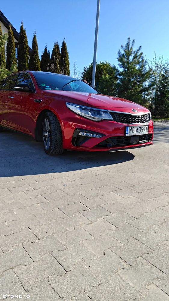 Kia Optima - 14