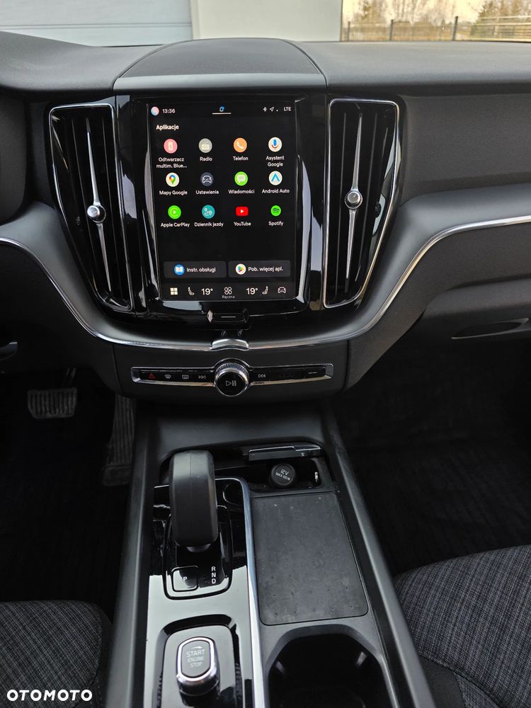 Volvo XC 60 B5 B AWD Core - 13