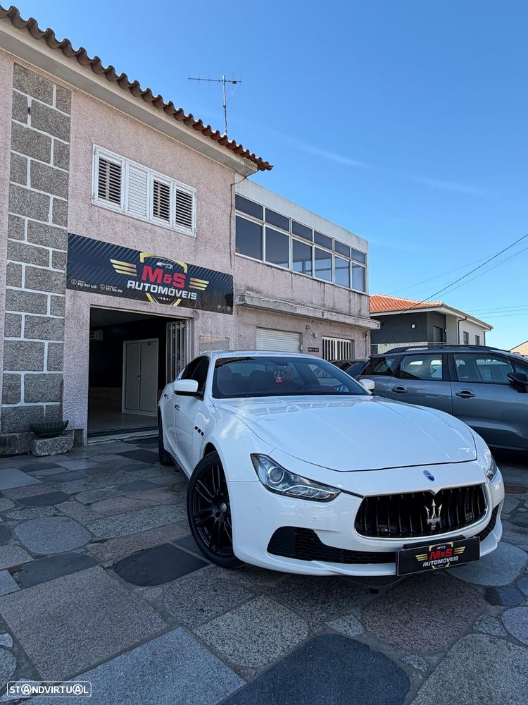Maserati Ghibli GranSport - 12