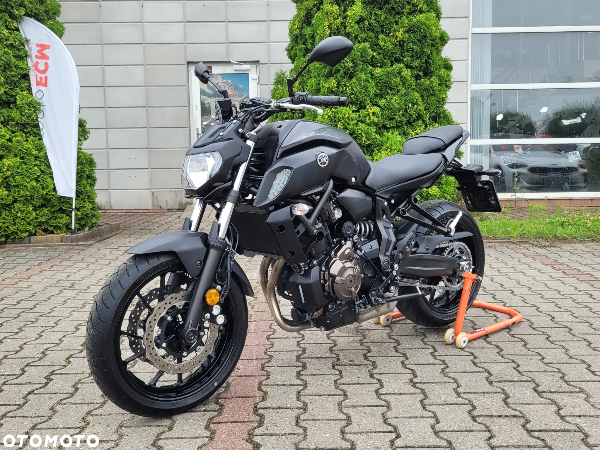 Yamaha MT - 2