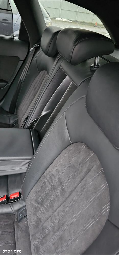 Audi A6 Avant 3.0 TDI quattro S tronic - 12