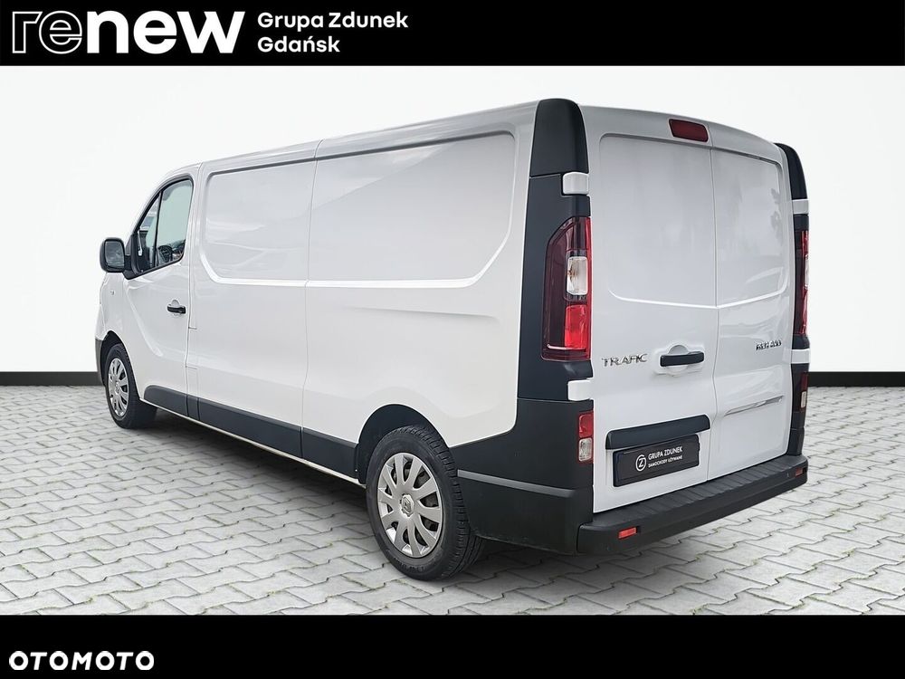 Renault Trafic - 8