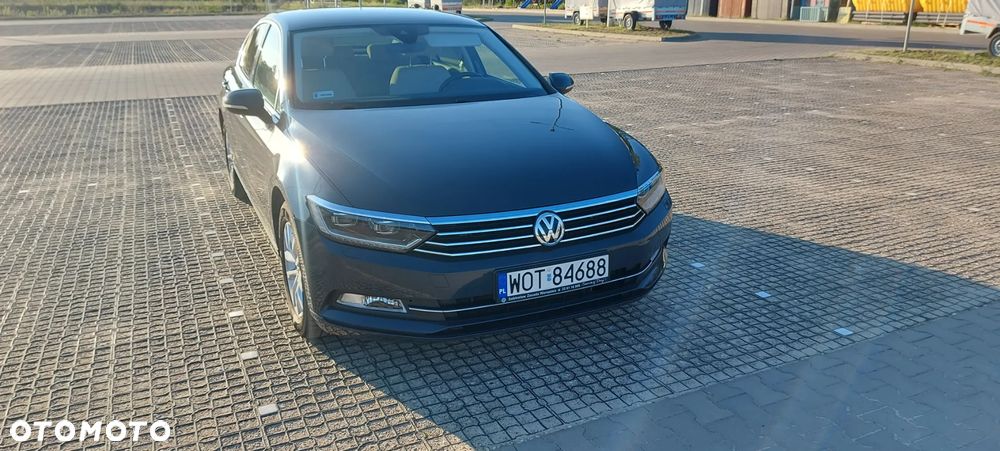 Volkswagen Passat 1.8 TSI BMT Comfortline DSG - 3