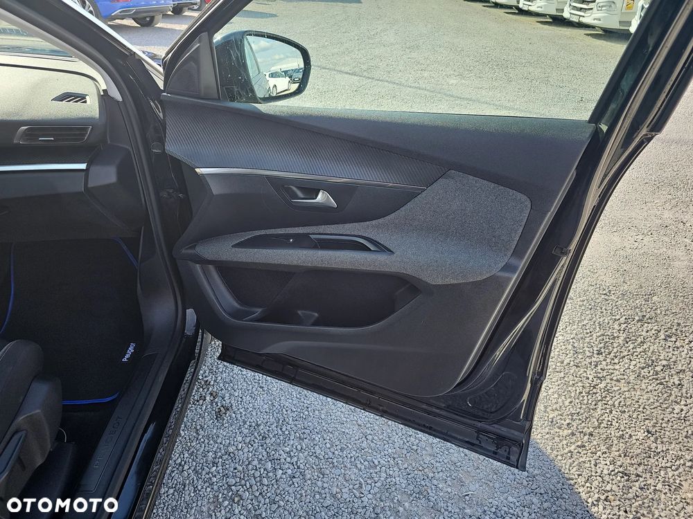 Peugeot 3008 1.5 BlueHDi Active S&S EAT8 - 25