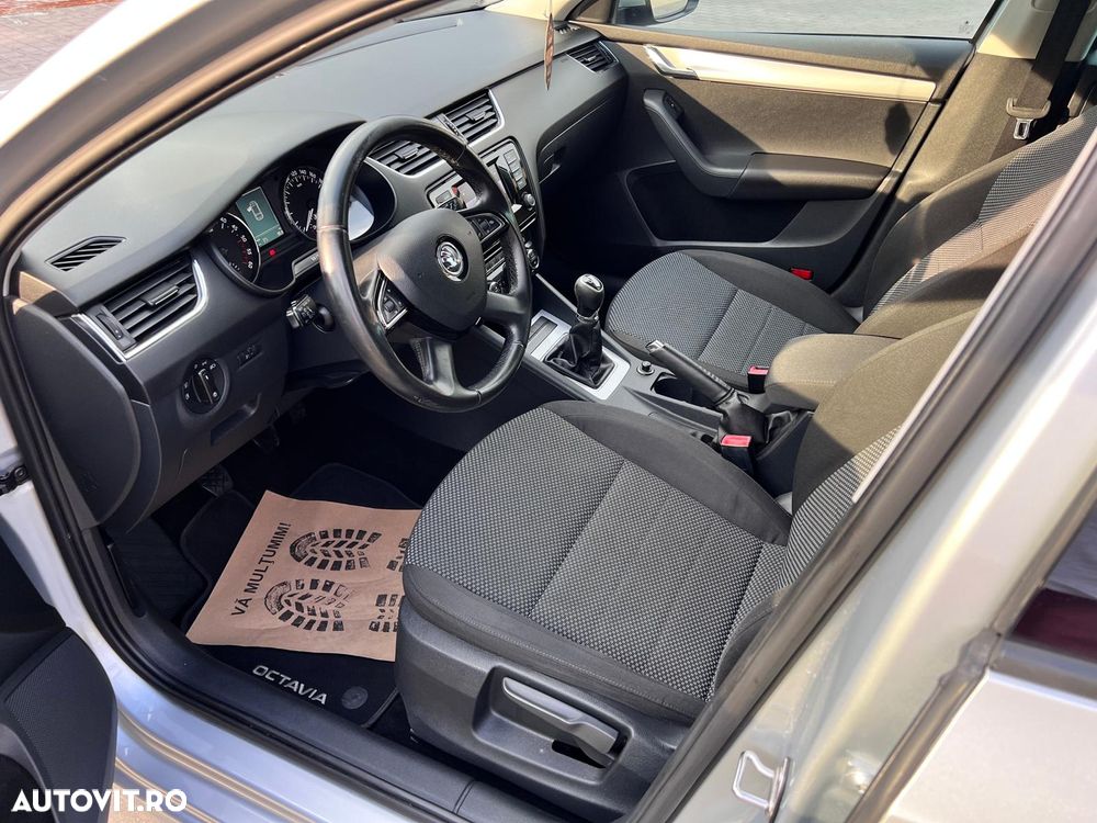 Skoda Octavia 1.6 TDI Premium Edition - 7