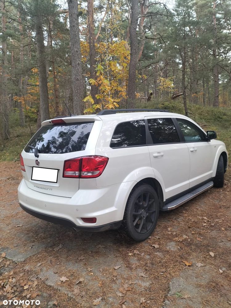 Fiat Freemont 2.0 Multijet 16V DPF Automatik Allrad Black Code - 3