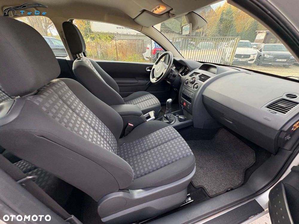 Renault Megane - 23
