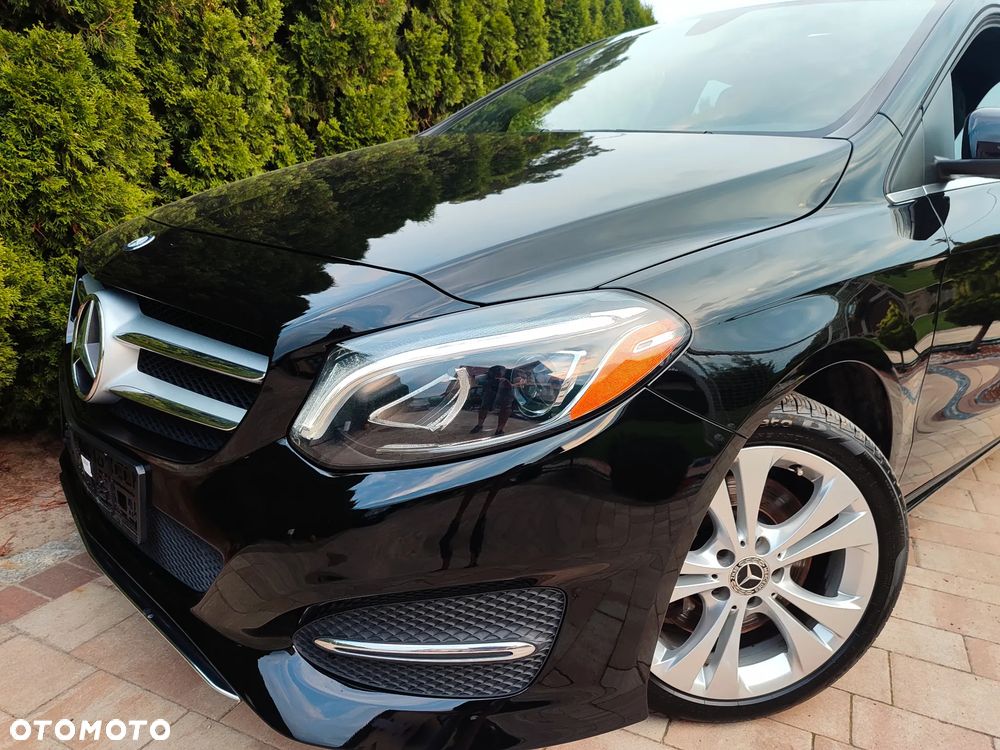 Mercedes-Benz Klasa B 250 4Matic 7G-DCT Edition - 6