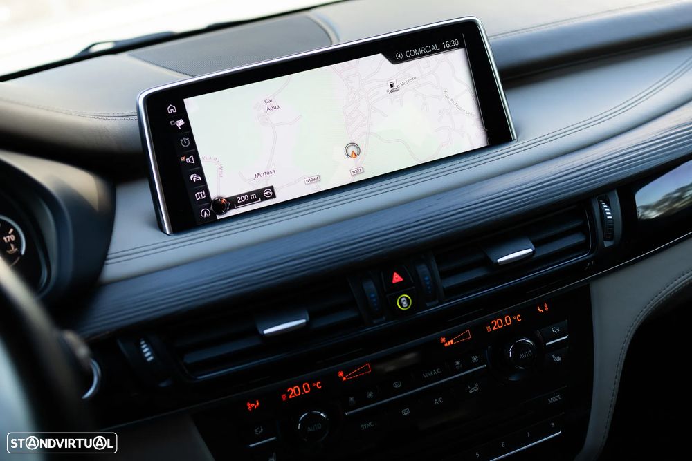 BMW X5 xDrive40e - 41