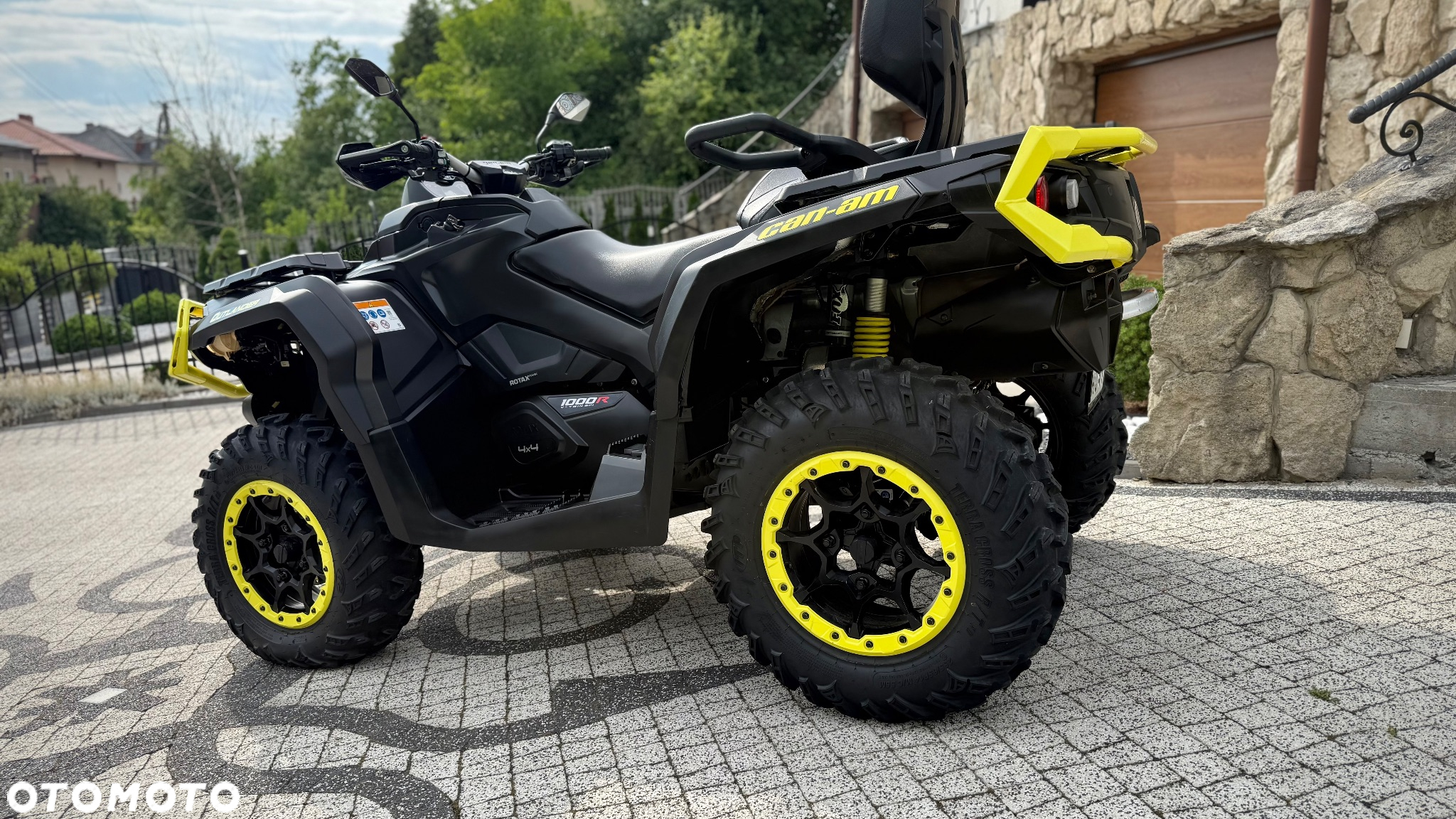Can-Am Outlander Max - 40