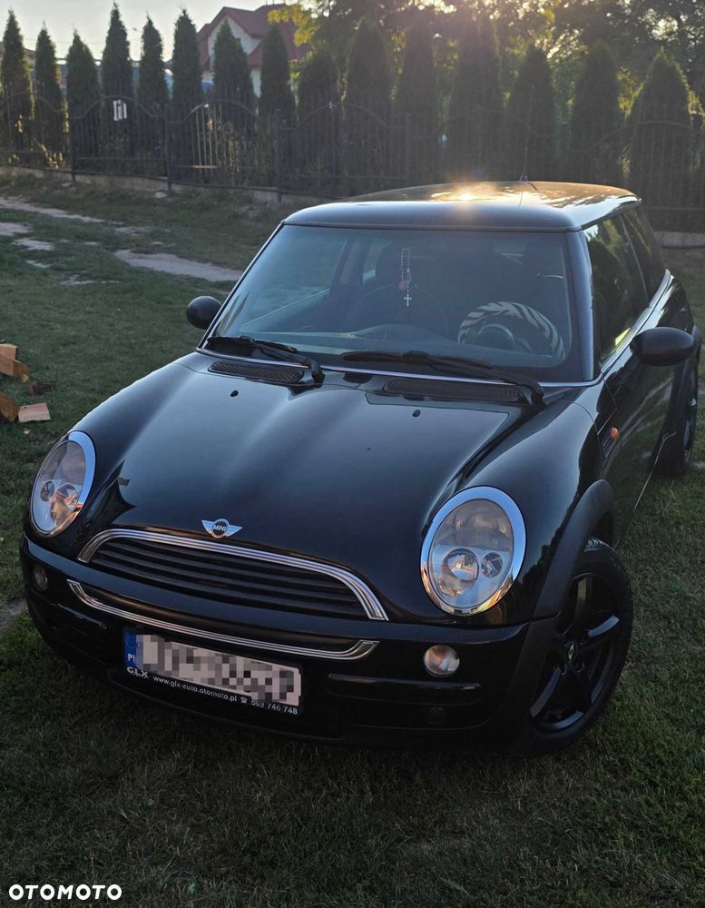 MINI ONE - 2