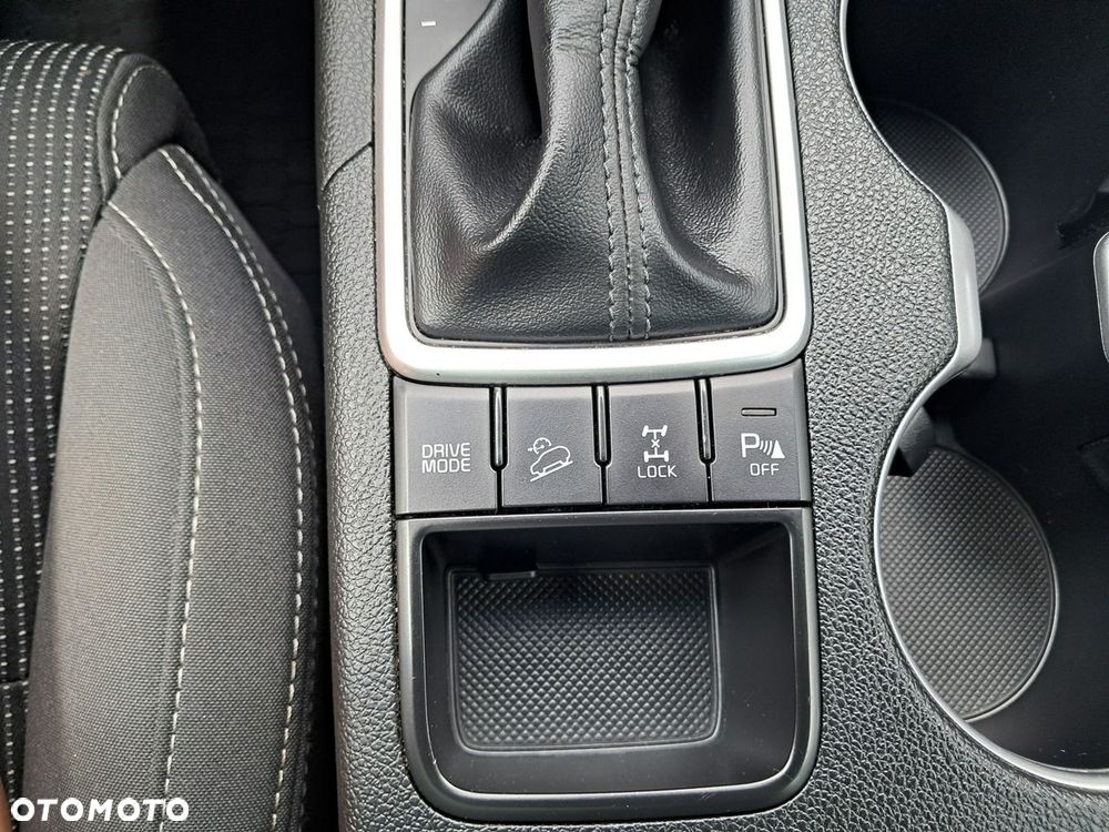 Kia Sportage - 16