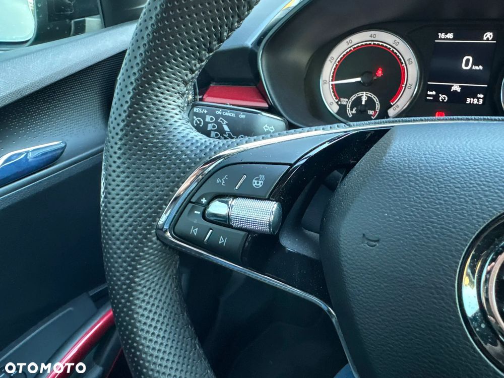 Skoda Fabia 1.0 TSI Monte Carlo - 22