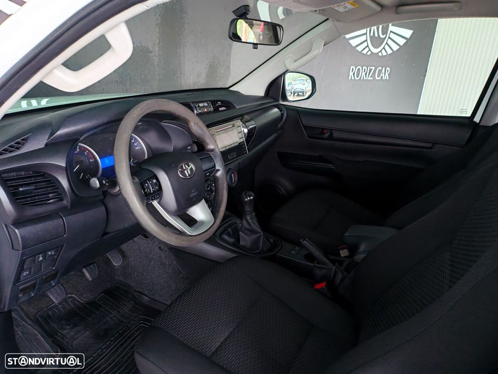 Toyota Hilux - 7