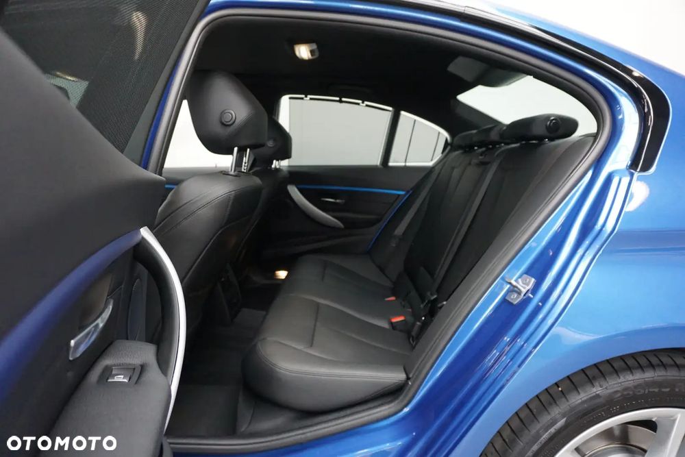 BMW Seria 3 - 11