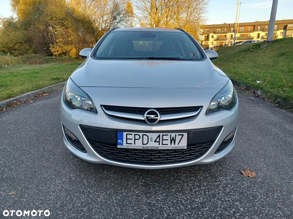 Opel Astra IV 1.6 CDTI Cosmo - 12