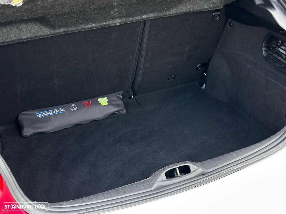 Peugeot 208 PureTech 82 Active - 28