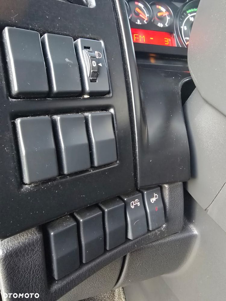 Renault D12 240 - 26