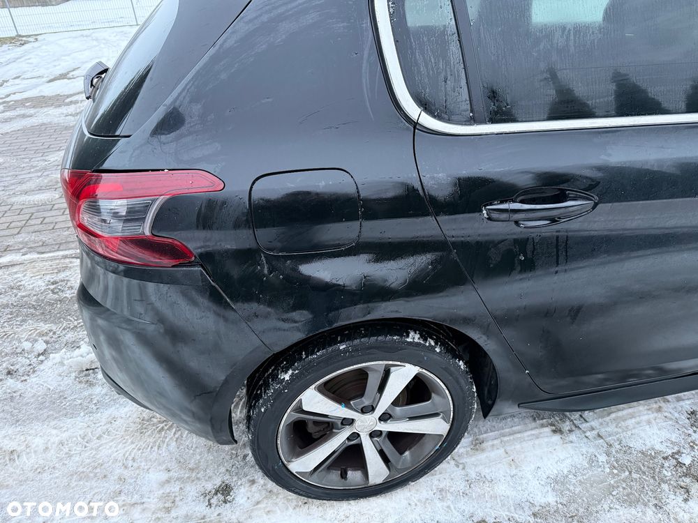 Peugeot 308 PureTech 130 GPF EAT8 Stop & Start GT - 10