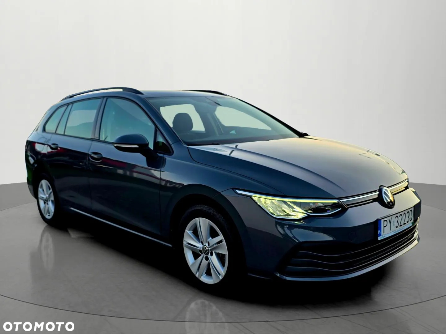 Volkswagen Golf VIII 2.0 TDI Life - 8