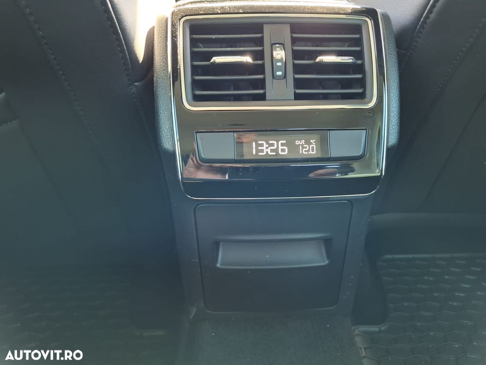 Skoda Superb 2.0 TDI DSG Style - 22