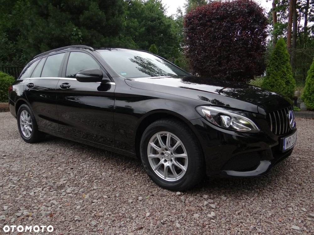 Mercedes-Benz Klasa C 200 (BlueTEC) d T 7G-TRONIC Exclusive - 3