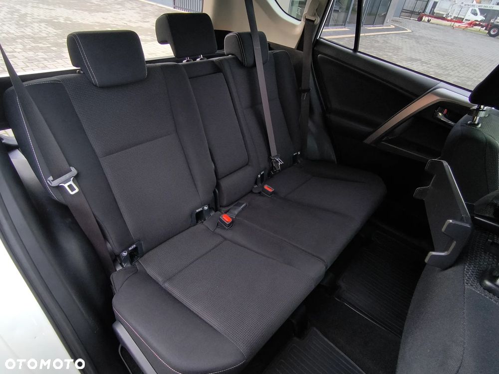 Toyota RAV4 2.0 D-4D 4x2 Start-Stop Executive - 21