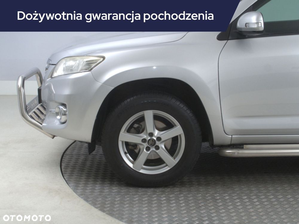 Toyota RAV4 - 17