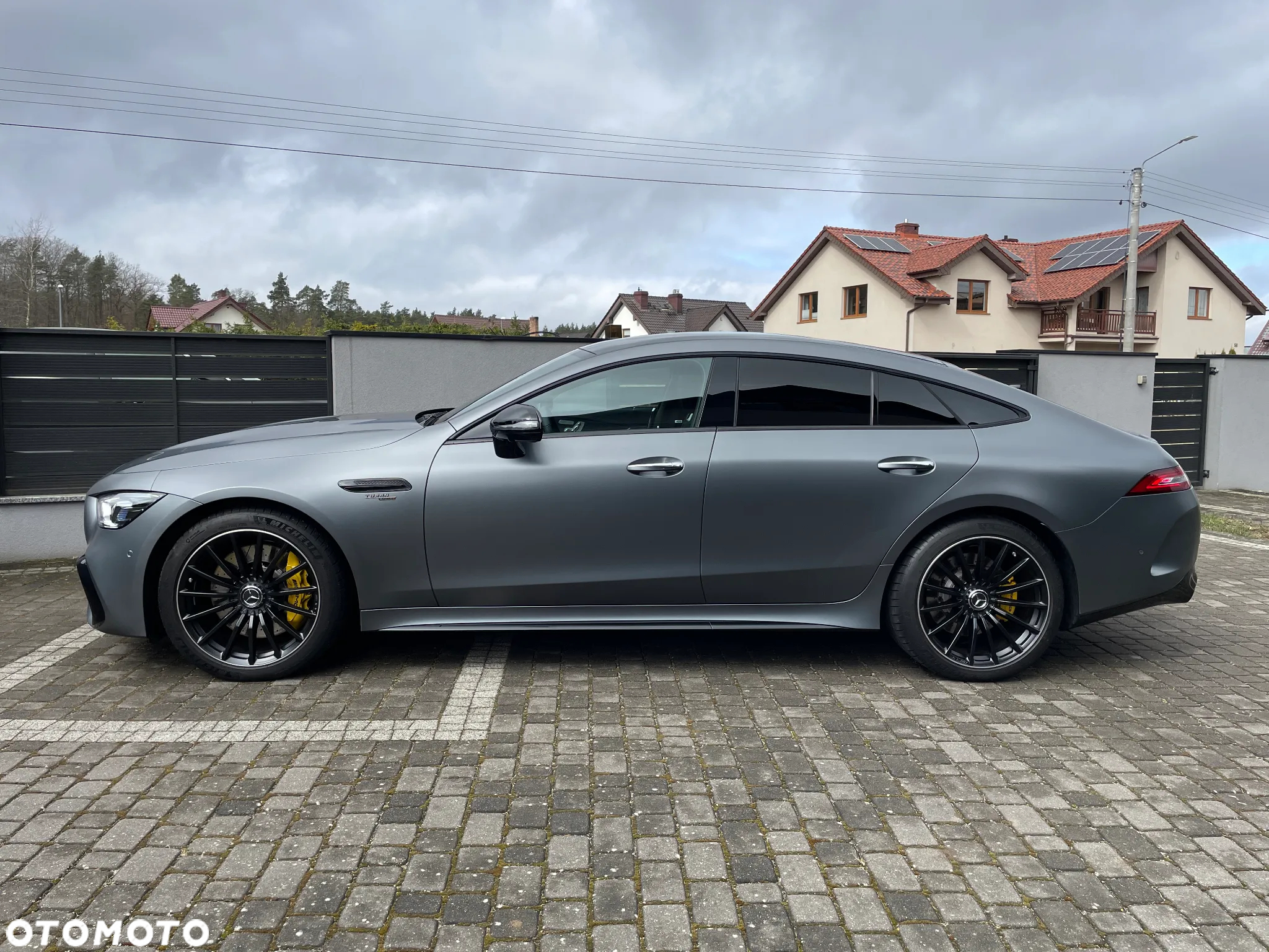 Mercedes-Benz AMG GT 53 4-Matic+ - 12