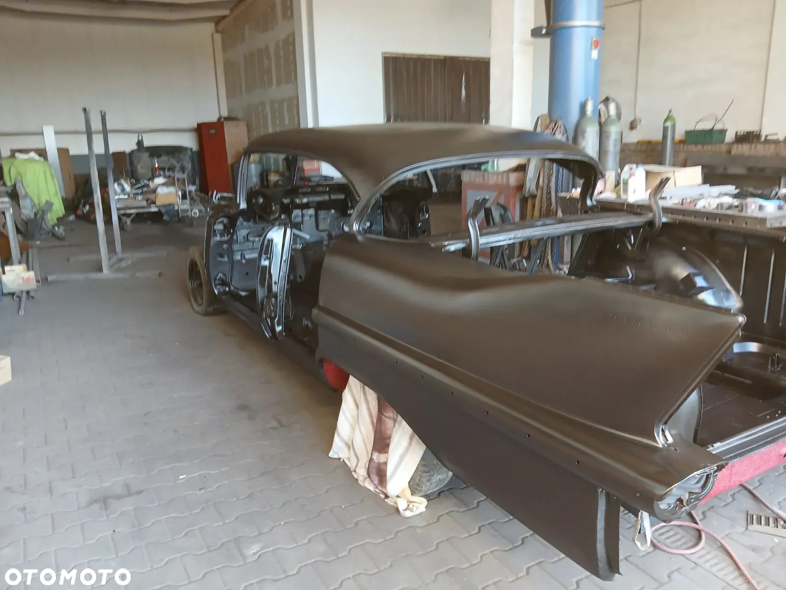 Cadillac Deville - 9