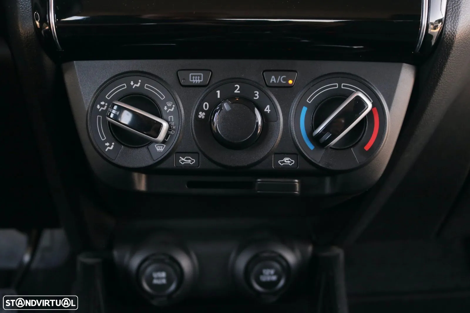 Suzuki Swift 1.2 Mild Hybrid GLE - 19