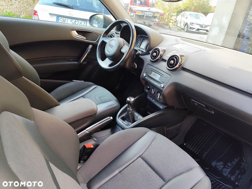 Audi A1 3-drzwiowe 1.2 TFSI Attraction - 6