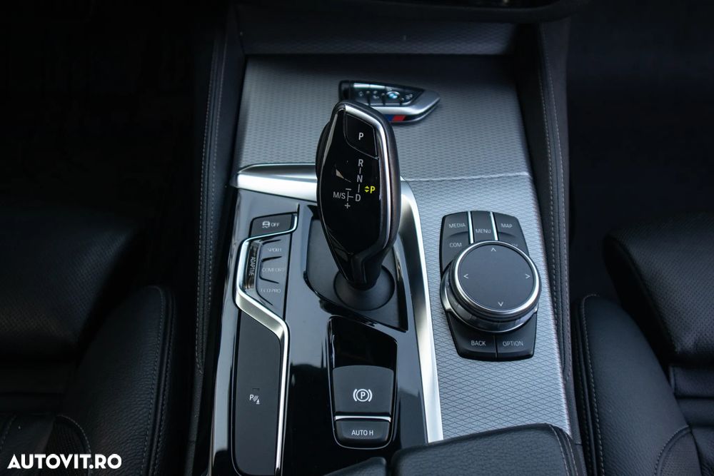 BMW Seria 5 540i xDrive Aut. - 25