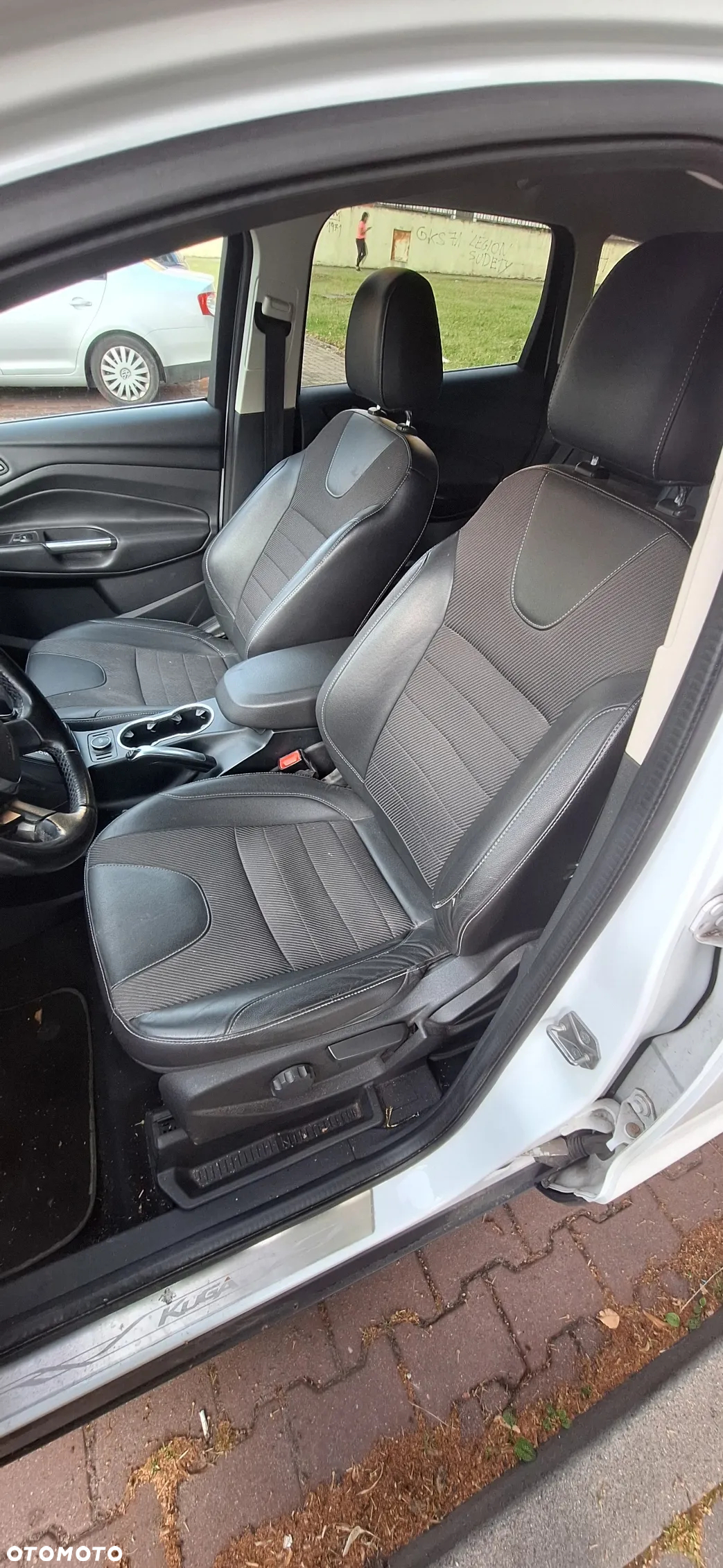 Ford Kuga 2.0 TDCi 4x4 Individual - 8