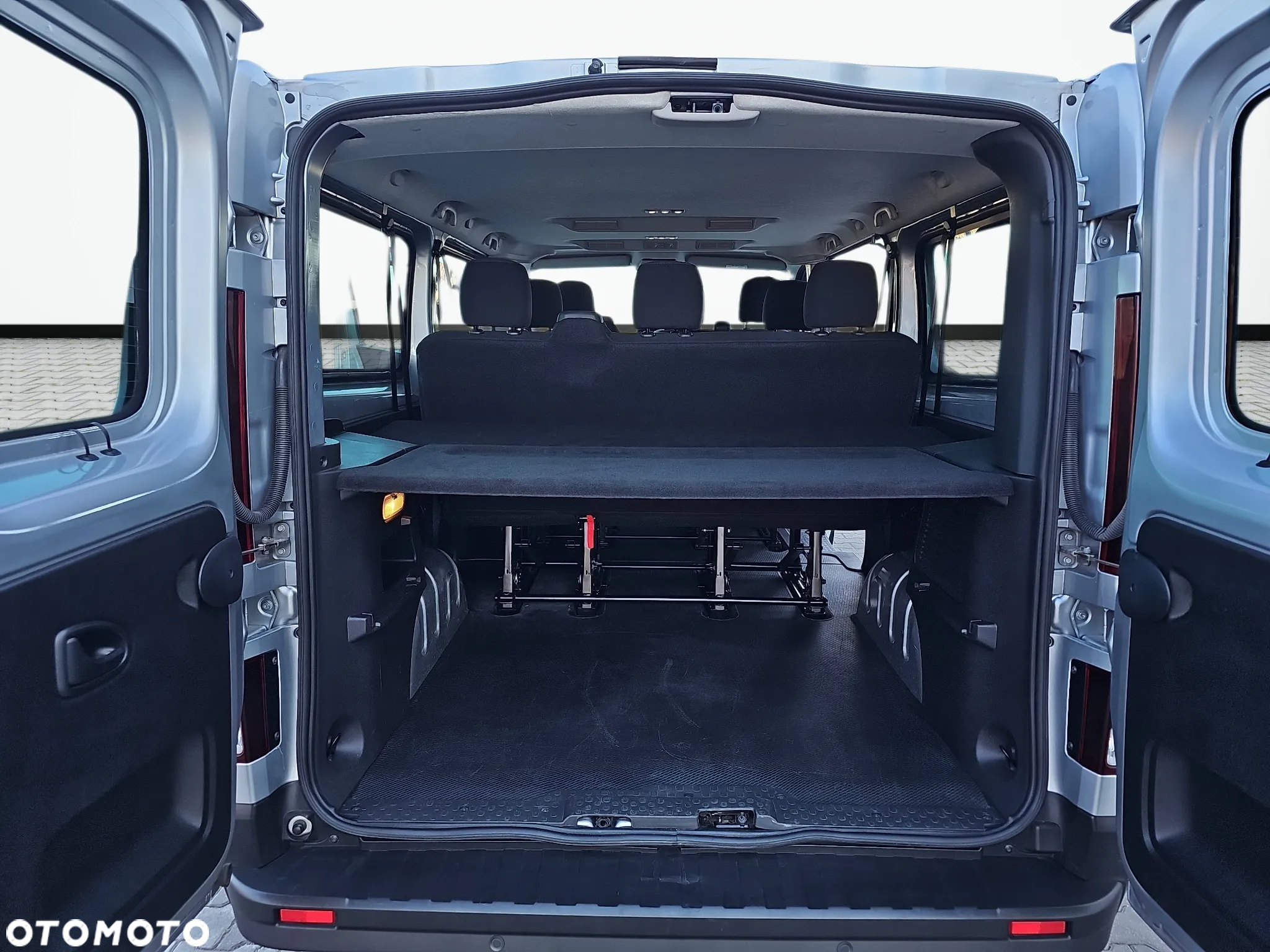 Renault Trafic Kombi 2.0 Blue dCi L2 Equilibre EDC - 27